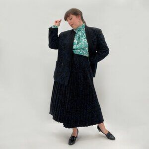 Vintage Style Printed Dark Floral 2 Piece Pleated Skirt Blazer Set | Size M/L